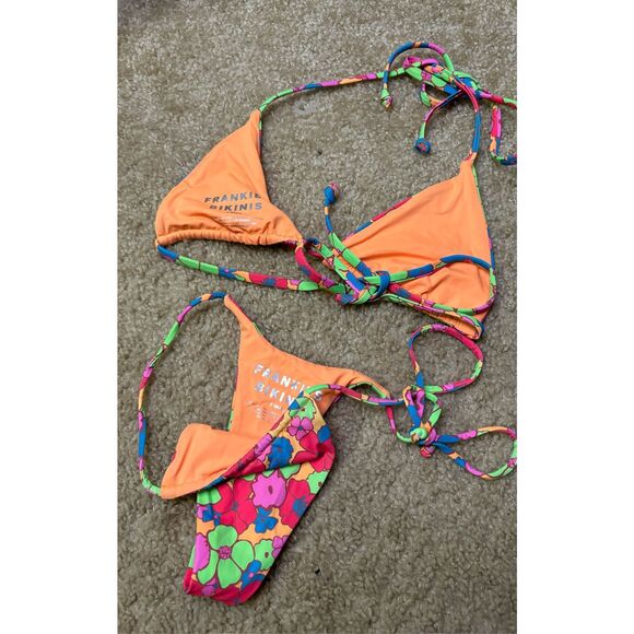 Frankie’s Bikini Groovy Set - Picture 10 of 12